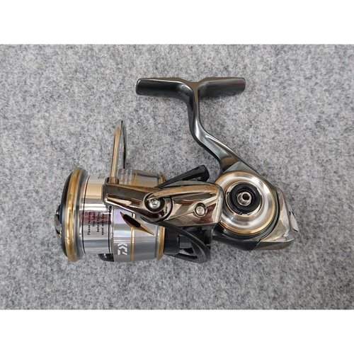 Daiwa 20 Luvias FC LT2500S-XH
